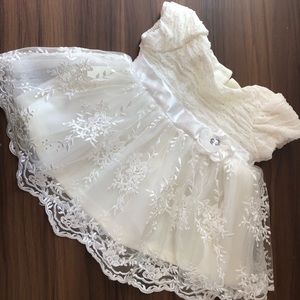 Ivory Lace Dress 0-3 Months
